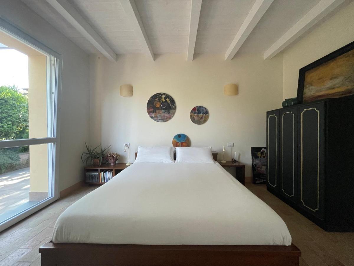 Pioppi Neri R&B Bed & Breakfast Felino Bagian luar foto